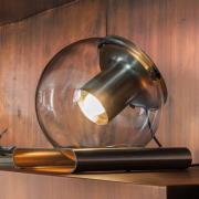 Oluce The Globe - bordlampe i glas