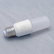 LED-pære, mat, E27, 8 W, 3000 K, 900 lm