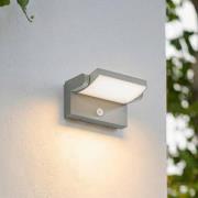 Lindby udendørs LED-væglampe Sherin, grå, drejelig, sensor