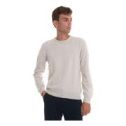 Round-neck pullover