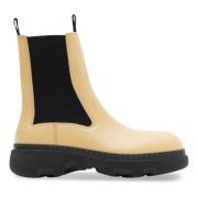 Chelsea Boots