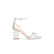 Violet Butter Sandal Stilfuld Model