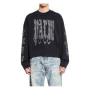 Studded Gothic Crewneck Sort