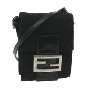 Pre-owned nylon fendi-tasker