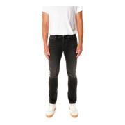 Slim Fit Midwaist Jeans