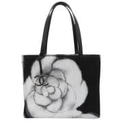 Pre-owned Canvas totes