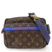 Pre-owned Canvas louis-vuitton-tasker