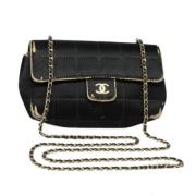 Pre-owned Satin chanel-tasker