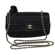 Pre-owned Satin chanel-tasker