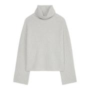 Ribstrikket turtleneck sweater løs