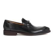 Herre elegante sorte loafers med metaludsmykning