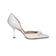 Bianco Kitten Heel Pumps