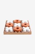Present Time - Tic Tac Toe - Orange - Pynteting - - Homeroom