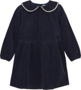 En Fant Dress Corduroy Str 128 - Parisian Night Kjoler hos Magasin