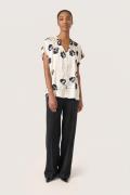 Soaked in Luxury Slerwina Paris Top Kvinde Black And White Flower Prin...