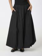 Neo Noir Ober Long Balloon Skirt Kvinde Black Maxi Nederdele Str 40 - ...