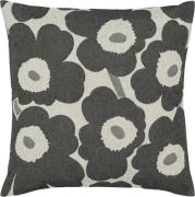 Marimekko Pieni Unikko Tyynynpääl. 47x47 0008 - Pyntepuder hos Magasin