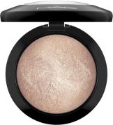 MAC Mineralize Skinfinish 10.00 g - Highlighter hos Magasin