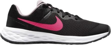 Nike Revolution 6 Løbesko Sort Sneakers Str 36 - hos Magasin