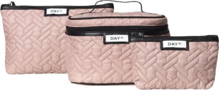 DAY ET Day Gweneth REQ Link Set One Size - Toilettasker hos Magasin