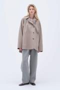 REMAIN Short Wide Jacket Kvinde Crockery Overgangsjakker Str 40 - hos ...